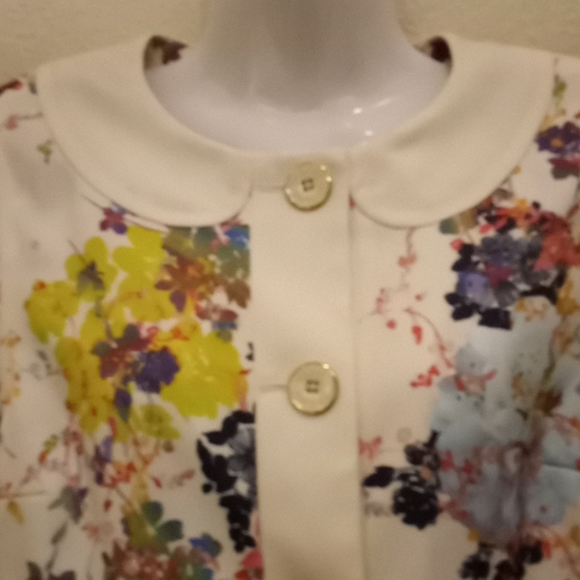 Ted Baker Zohe Summer Bloom Canvas Crop Jacket - Picture 10 of 17